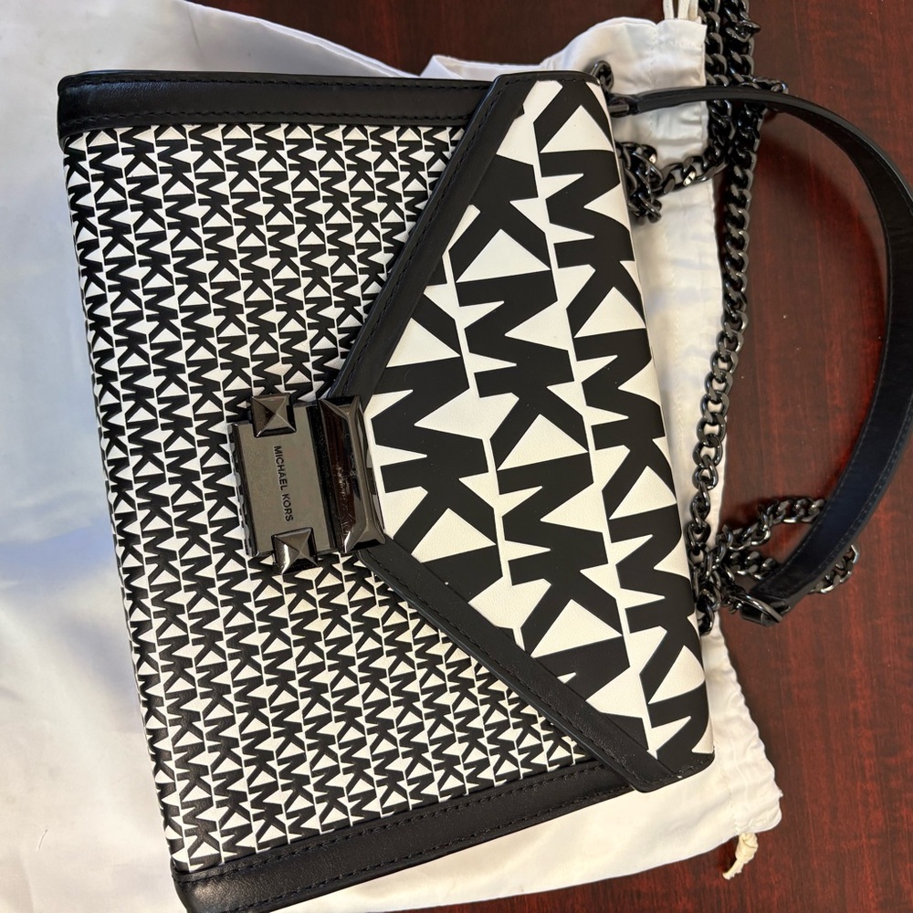 Michael Kors Black and White Women's Bag